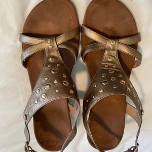 Vionic sandals